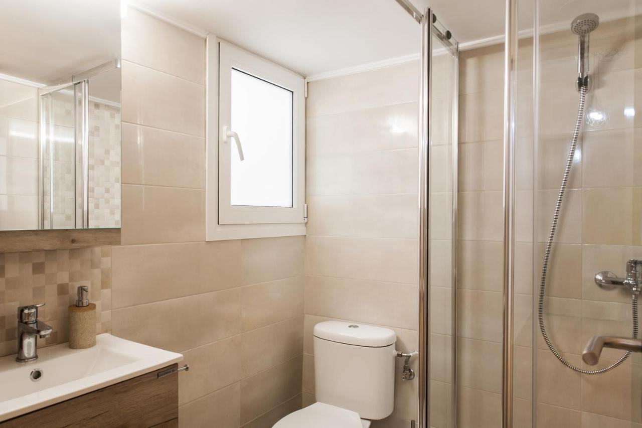 Lovely Renovated Apartment Walk To Acropolis Athen Exterior foto